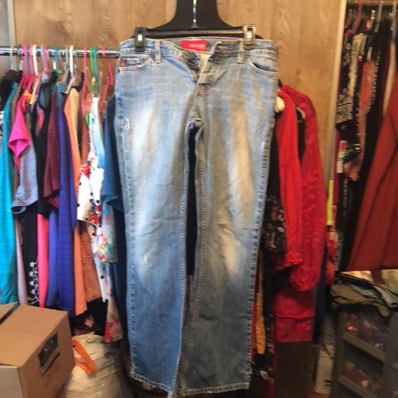 COPY - Hollister Blue Jeans size 5 short - Picture 9 of 14